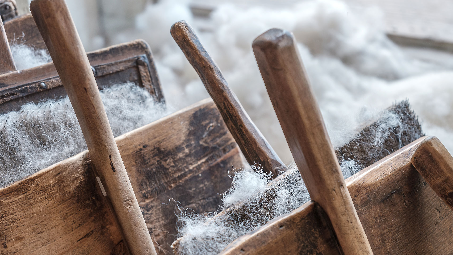 Strumenti per cardare la lana | Mus! Livigno e Trepalle